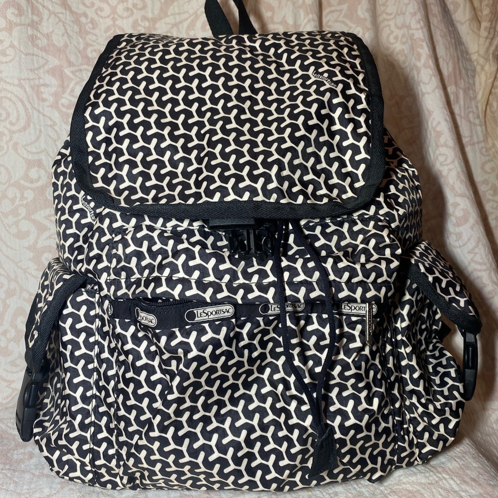 EUC LeSportsac Voyager Large Black and White Geometric Backpack